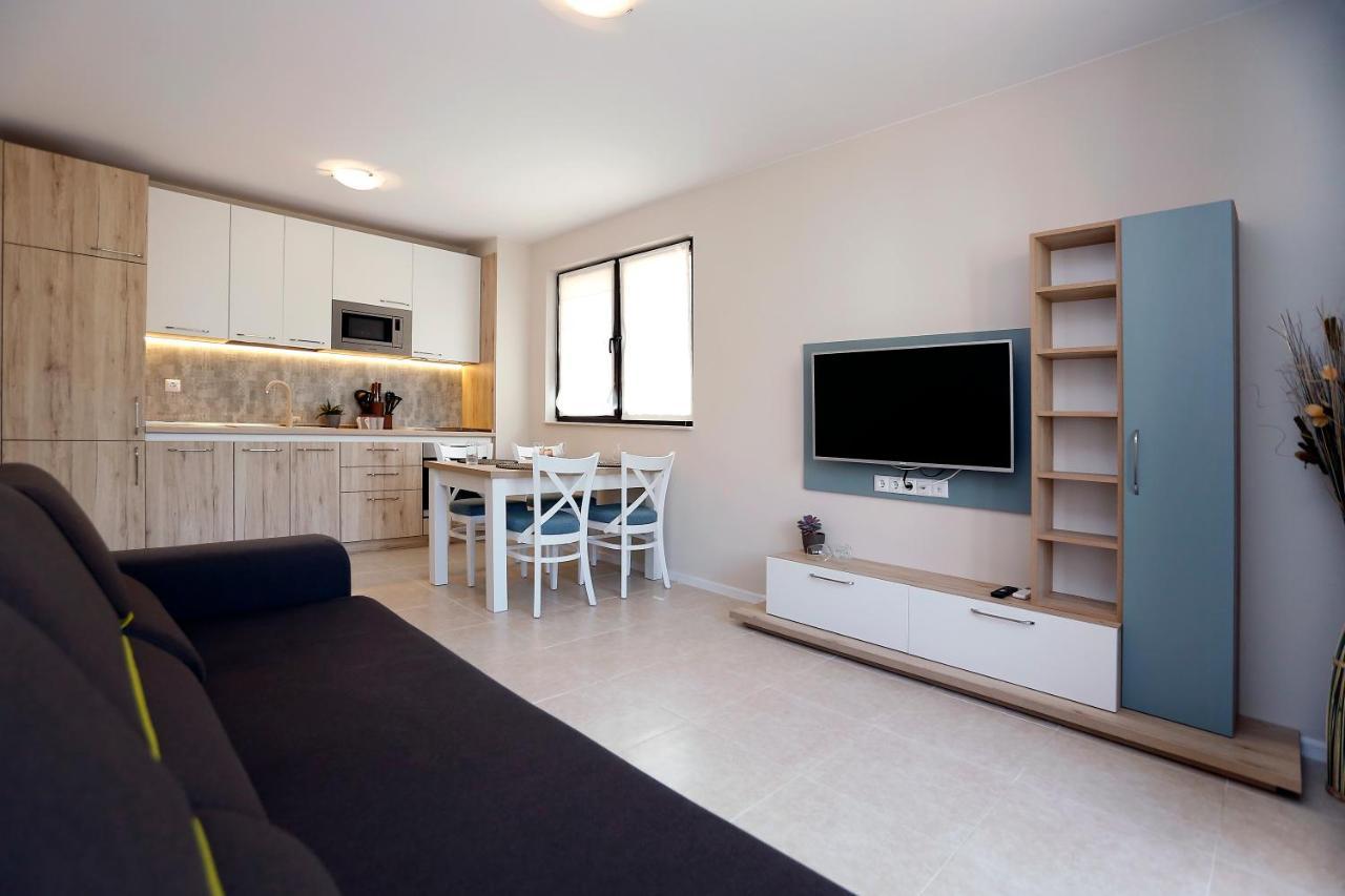 Green Life Apartments Sozopol Exterior photo