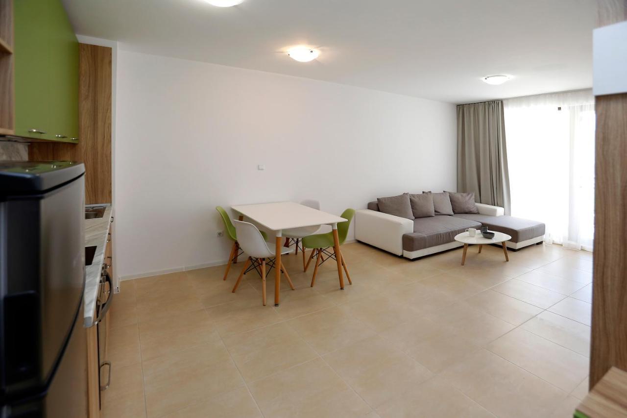 Green Life Apartments Sozopol Exterior photo